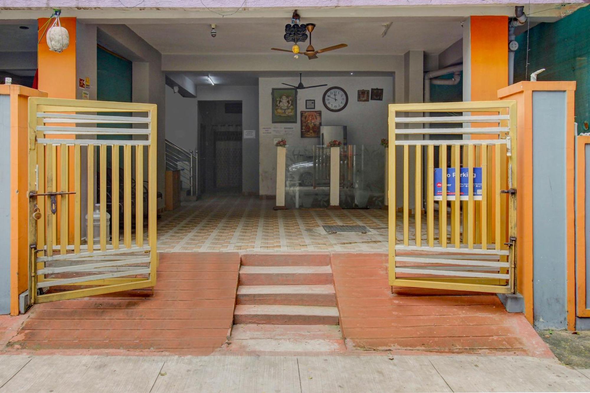 Spot On Sankalp Residency Hotel Hyderabad Exterior photo